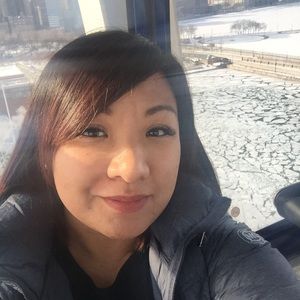 Meet your Posher, Khristine